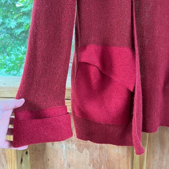 Beyond Threads Women's Red Asymmetric Alpaca Cardigan Sweater Scarlet Size 1X - Picture 4 of 10